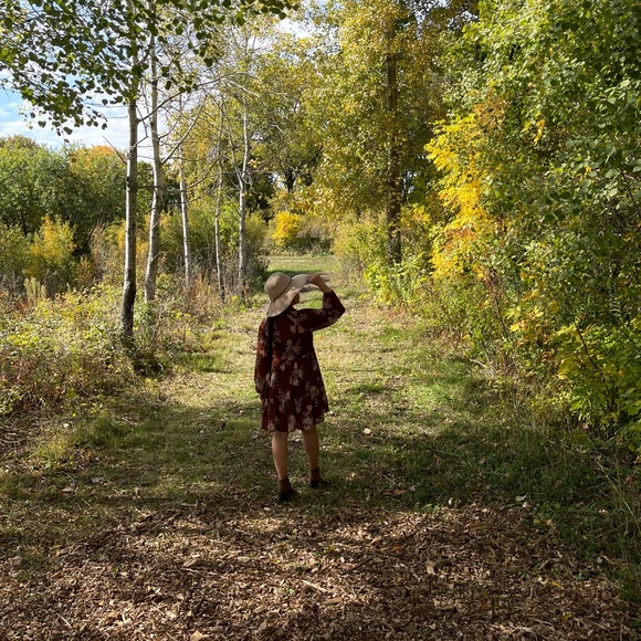 Meet Your Posher - Picture 1 of 1